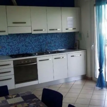 Horisontis Apartment Pineto